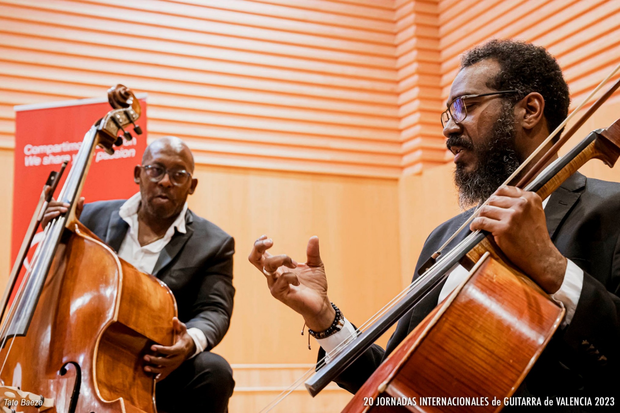 Concierto Extraordinario de Clausura. Ensemble de Cuerdas Mediterrani y Jonnathan El Barouki, guitarra