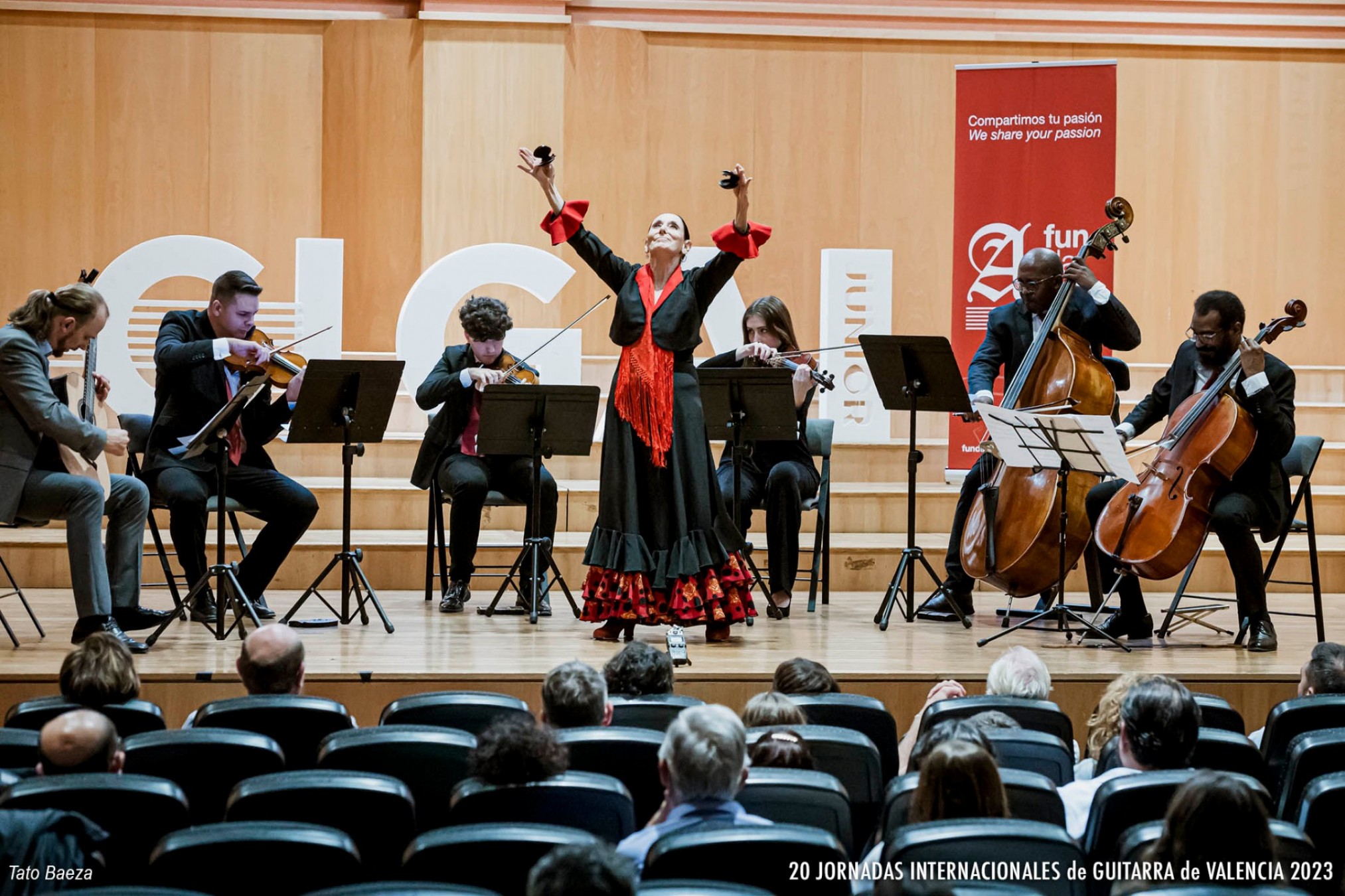 Concierto Extraordinario de Clausura. Ensemble de Cuerdas Mediterrani y Jonnathan El Barouki, guitarra
