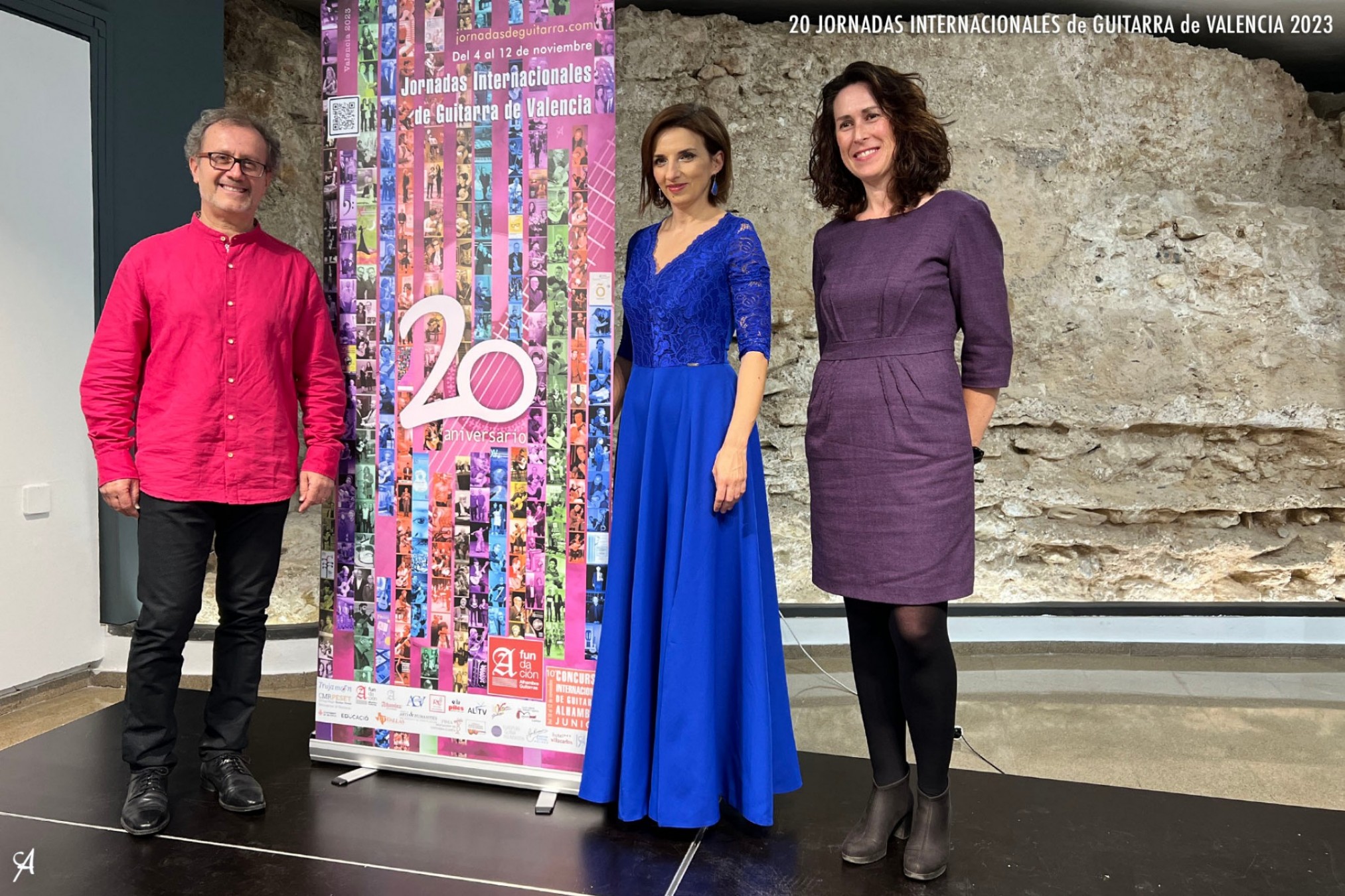 Miriam Brullova con Ruiz del Puerto y Cristina Sánchez Rivas, Directores de las Jornadas