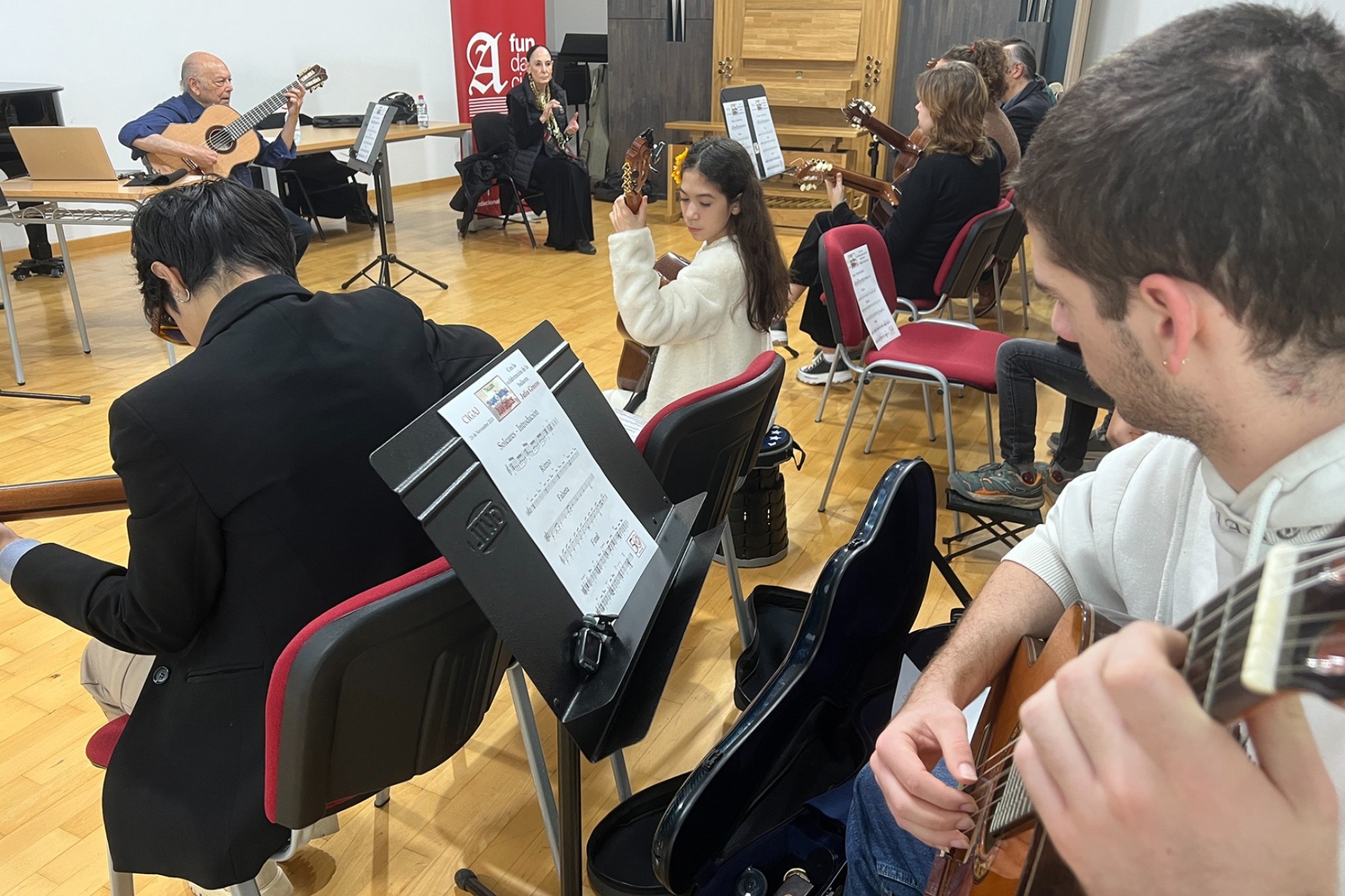 Taller de guitarra flamenca a cargo de Juan Grecos y Julia Grecos