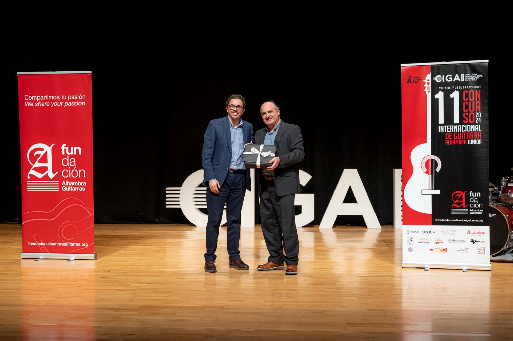 Valerià Torregrossa con Rubén Parejo